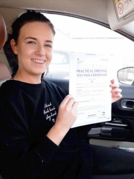 Lucy Condliffe passed on 17/4/19 with Peter Cartwright! Well done!