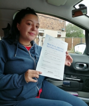 Leigh Mary Smith passed on 22-10-2019 with Peter Cartwright! Well done!